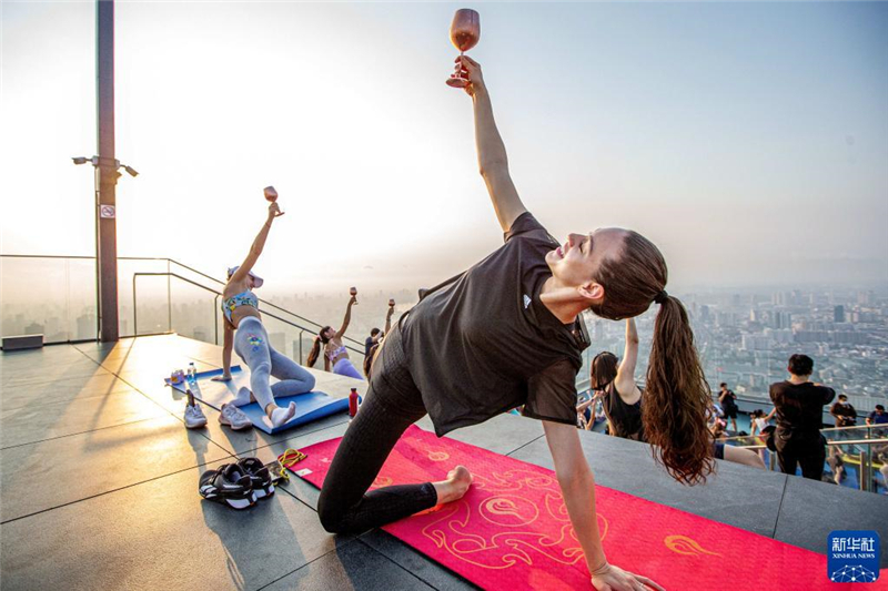 48գ٤ۺ̩(qun)픴B(x)٤Aӛvz