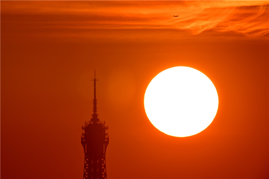 IC Photo(qun)ƷՈ(qng)D(zhun)d