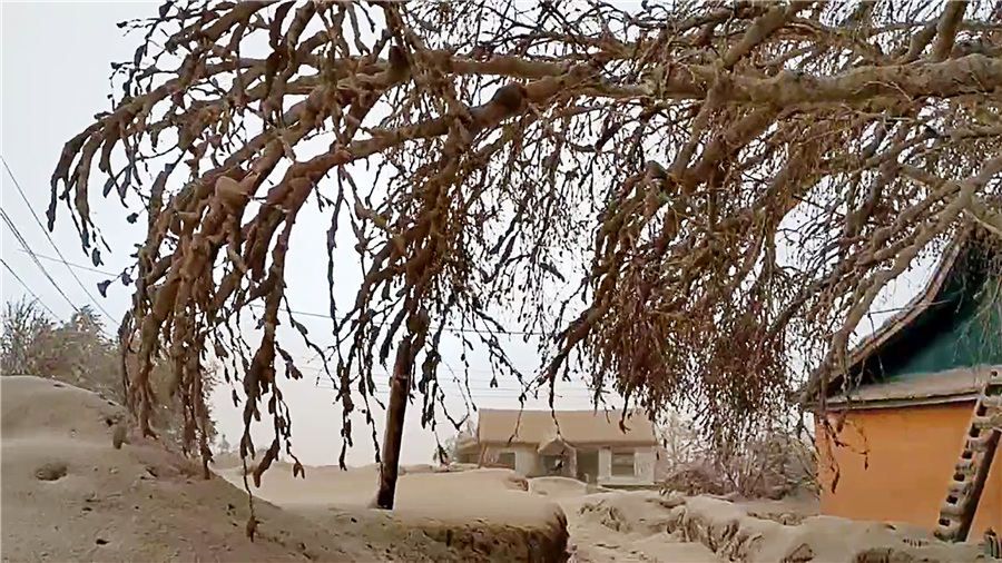 _˹ӰuϣfRɽl(f)߅ɽҸwICphoto(qun)ƷՈD(zhun)d