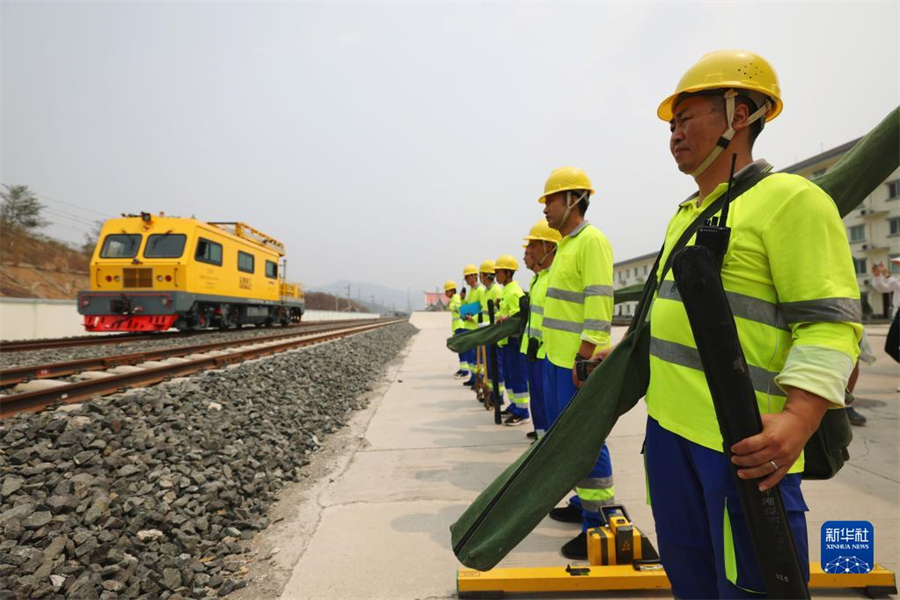 417SĵĹϓ묘վM(jn)н|W(wng)SޱB(yng)ݾSЇF·ּF(tun)˾նA(ch)O(sh)ʩΰ܇g(j)F·cF·޹˾ӆF·̶O(sh)Sܺͬؓ(f)؟(z)ϓ뾳(ni)ĥf϶ι(w)늡̖ȹ̶O(sh)B(yng)o(h)S޼Aӛ ϏV z