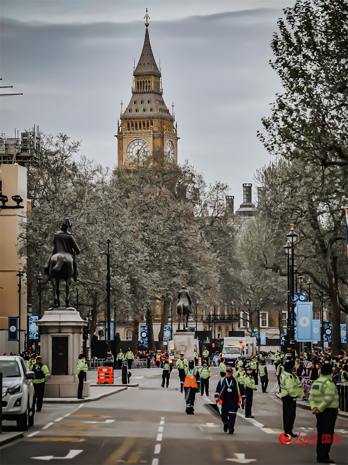 Ӣ(gu)ӿϽ^(zhng)Ç(gu)Ќ(sh)rxʽ^ֱW(wng) \(bio)z