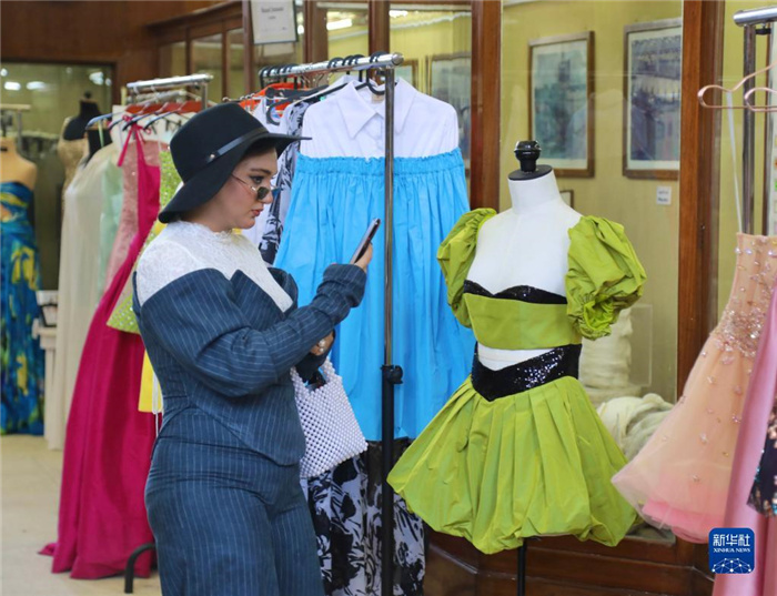 513ڰ_(ki)_һŮڰr(sh)bgekķչ[υ^(gun)Al(f)¡(k)زz