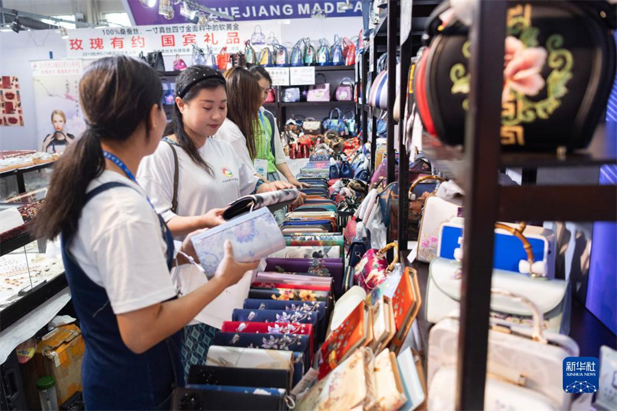 617գc߲鿴a(chn)ЇݵɣQz61519ʮùIH(jng)Q(mo)ǢՄںʡIek38Һ͵؅^(q)1400I(y)չ@ЩҺ͵؅^(q)NӵĹˇƷc߅^ɞ鱾ùǢһcAӛ xw z