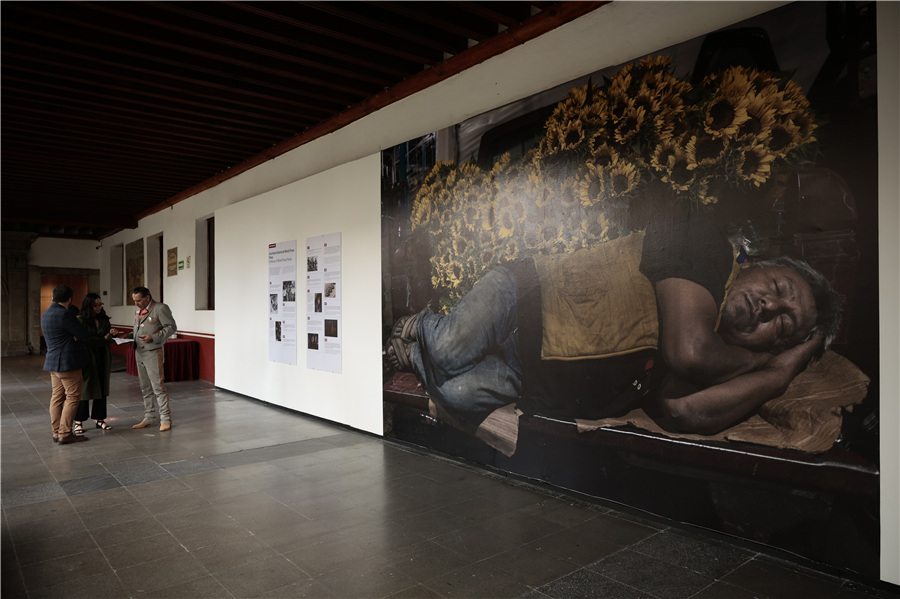 ICphoto(qun)ƷՈD(zhun)d