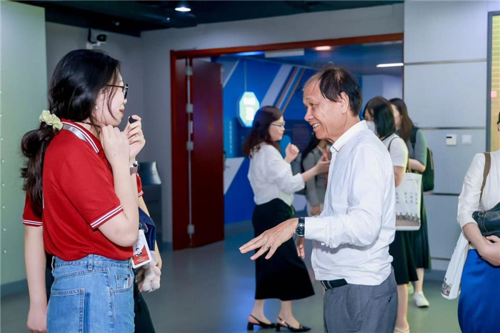 ڂý^(ni)һغýwްɆTcЂW(xu)չ_ЇýW(xu)D