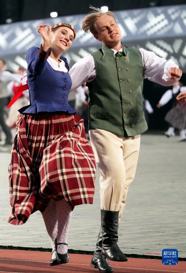 ÓSek͈F(tun)w赸ݻ(dng)6