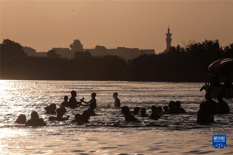 78ڰwRʡ˂?c)_ˮAl(f)~¡Rz