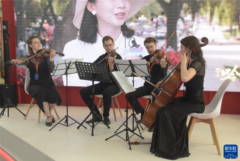 711ڶ_˹~ձekĵߌж[ݳˆTࡶĪ˹ƽϡAӛ S z