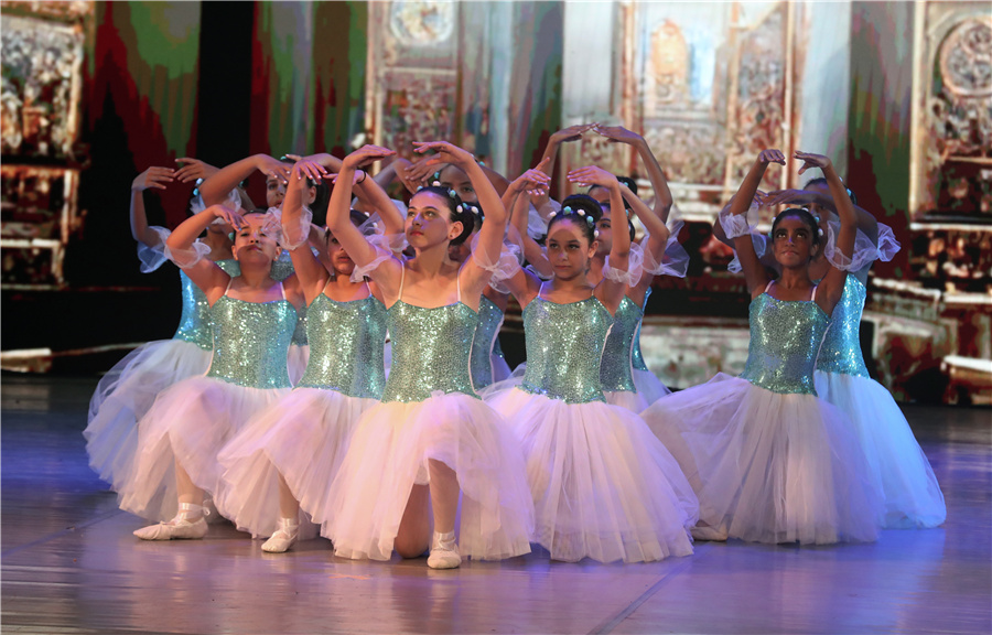 ICphoto(qun)ƷՈD(zhun)d