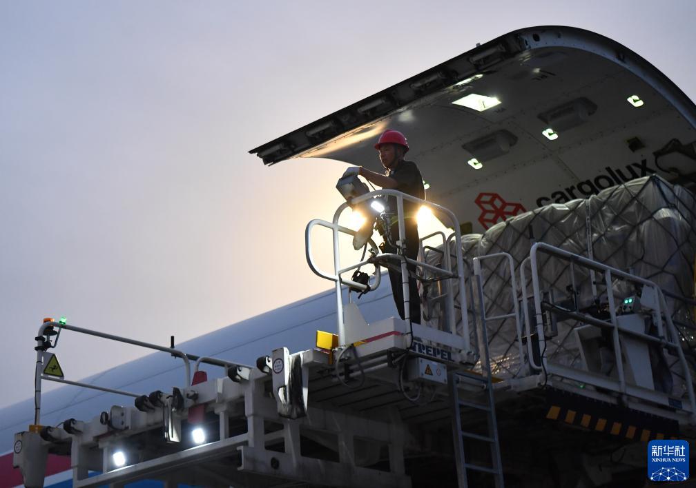 81ˆTЇHCһܱRɭ؛؛Cb؛Aӛ  z