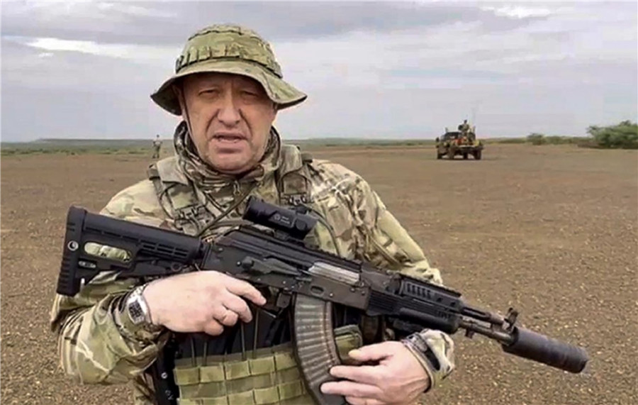 YψD_˹˽I܊³а߸{F(chung)ʼΡICphoto(qun)ƷՈD(zhun)d