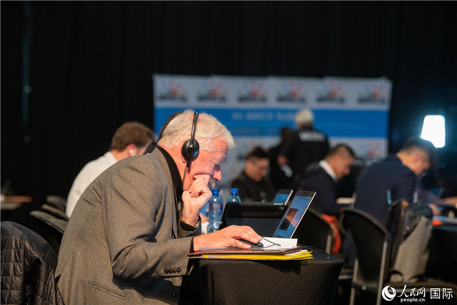 (dng)?sh)ؕr(sh)g823գϷǼs(ni)˹u(hu)ӛæµW(wng)ӛ z