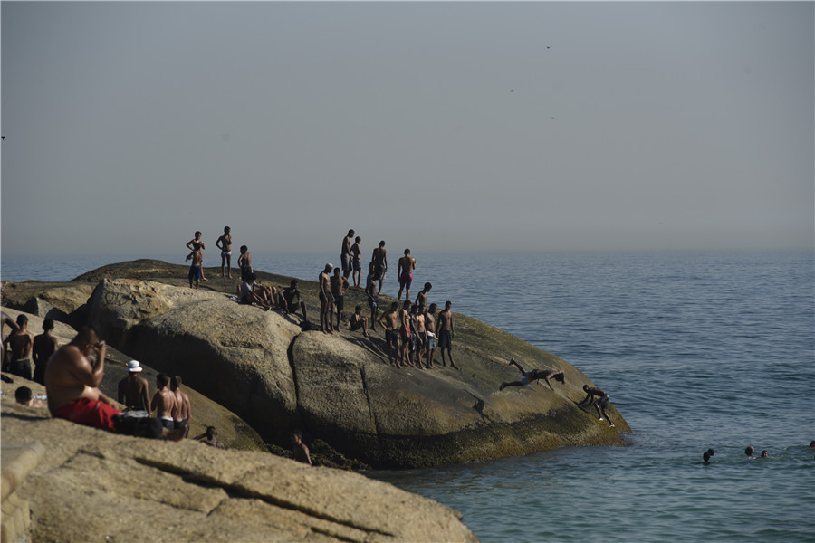 ICphoto(qun)ƷՈD(zhun)d