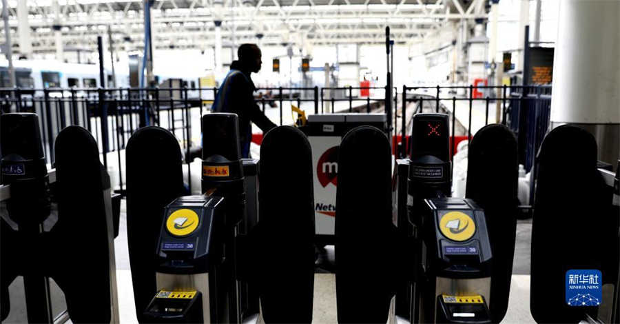 91Ӣ(gu)ػFR܇վһˆT(jng)^P(gun)]lڡlȷcF·\(yn)I(yng)I(y)ڷ磬Ӣ(gu)F·T912eTF·(w)p˂R㡣Aӛ f z