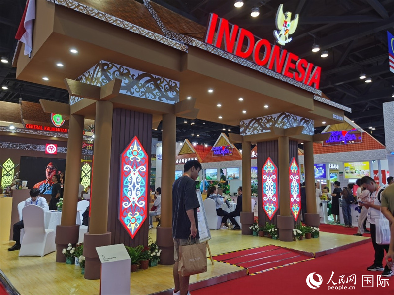 ӡᡰ֮ǡչ^(q)W(wng) z