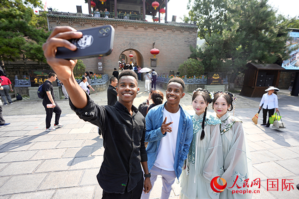 Ɍ(du)p̥żӰW(wng) Riz