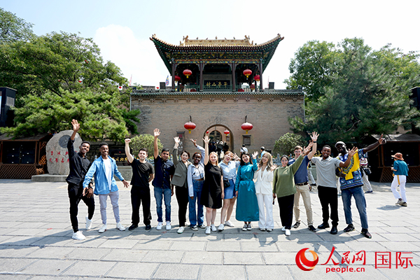 xւ?c)ǰӰW(wng) Riz