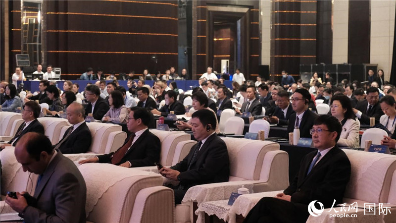 上海合作組織國(guó)家電視節(jié)主題對(duì)話會(huì)現(xiàn)場(chǎng)。人民網(wǎng) 褚夢(mèng)琦攝