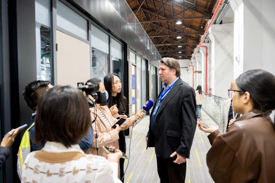 F(tun)ɆTF(xin)(chng)ýwLD ܊(qing) z