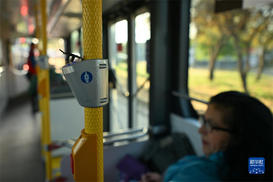 @112׶ʥ؁һv520·Դ܇ĔzĞ˿ṩUSB늽ӿAӛ l(wi) z