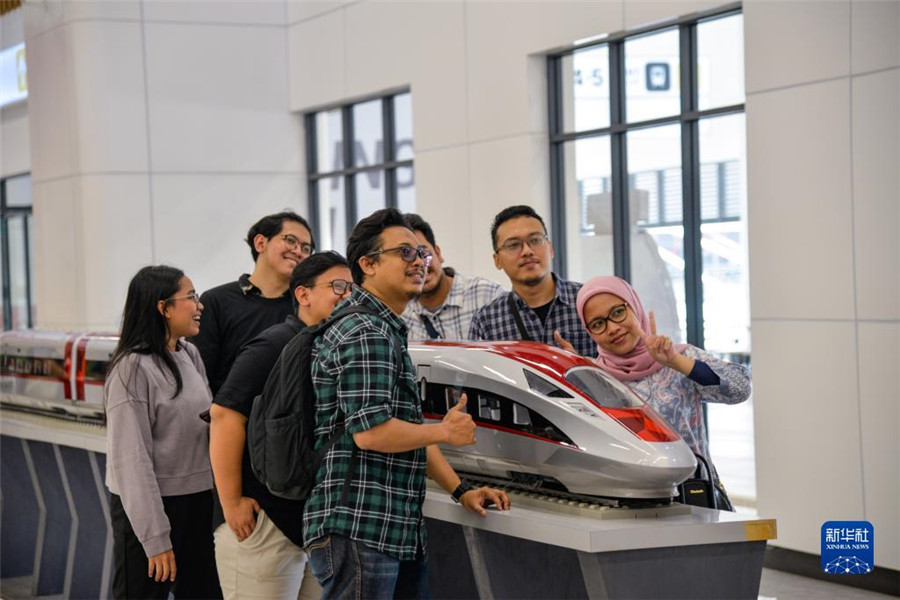 1117գӡż_(d)fFķվ܇d˂һfFل܇MģͺӰAӛ J z