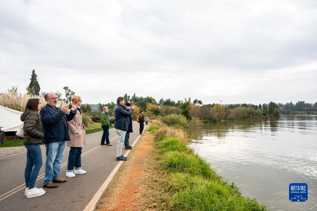 126ýw(hu)(hu)Еx^(q)СOĔzءAӛ  z