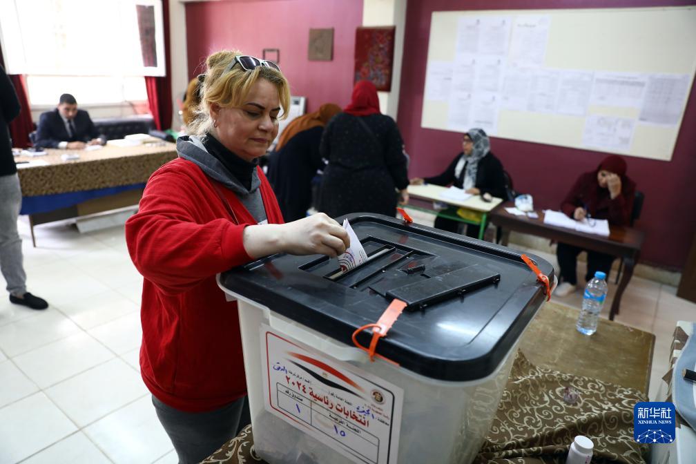 1210գһxڰ_һ̎ͶƱվͶƱAl(f)~¡Rz