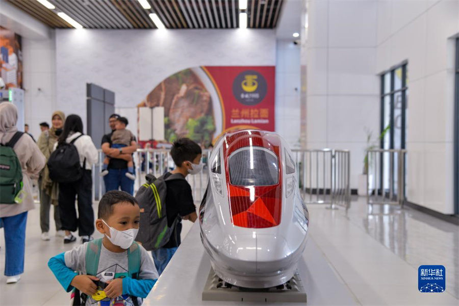 1217գӡż_(d)ķվ܇dС^fFل܇Mģ͡Aӛ J z