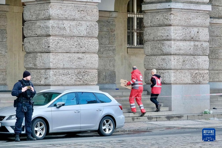 1222գڽݿ׶ͽݿ˼tʮ֕ˆTڰl(f)¼ĲW(xu)ČW(xu)Ժǰ