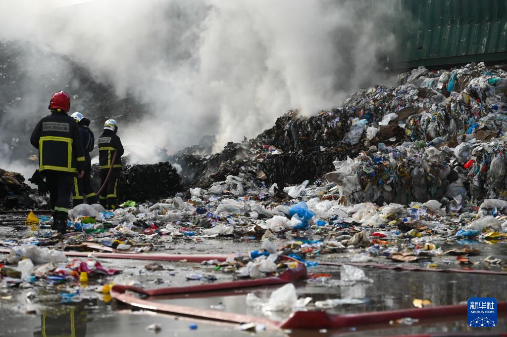 1223R{ɳ(du)TR̎ĜAl(f)̼{ɭz