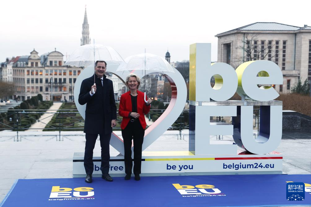 15գڱr(sh)r(sh)¿_󣩺͚WίT(hu)ϯTRڱr(sh)(dn)ΚWֵ݆ϯ(gu)(bio)־ǰӰAӛ w z