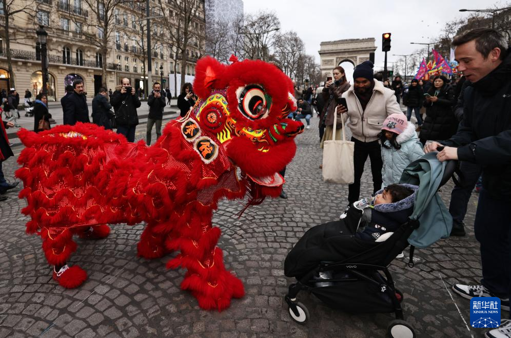 24˂?c)ڷ^{Aӛ o z