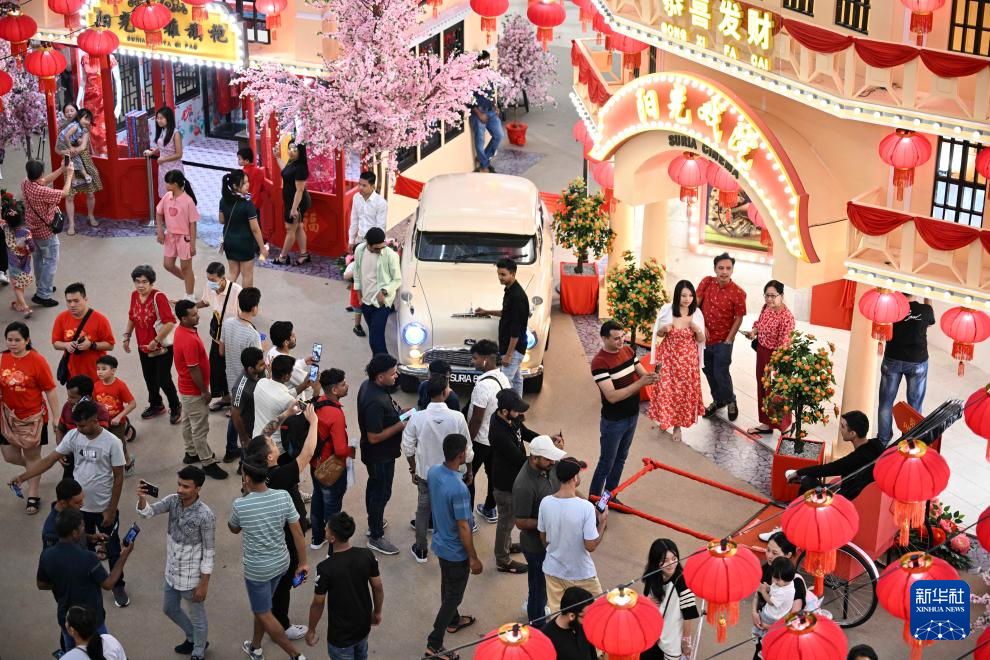 @210R¡ĔzĴ(ji)ɫAӛ һ z