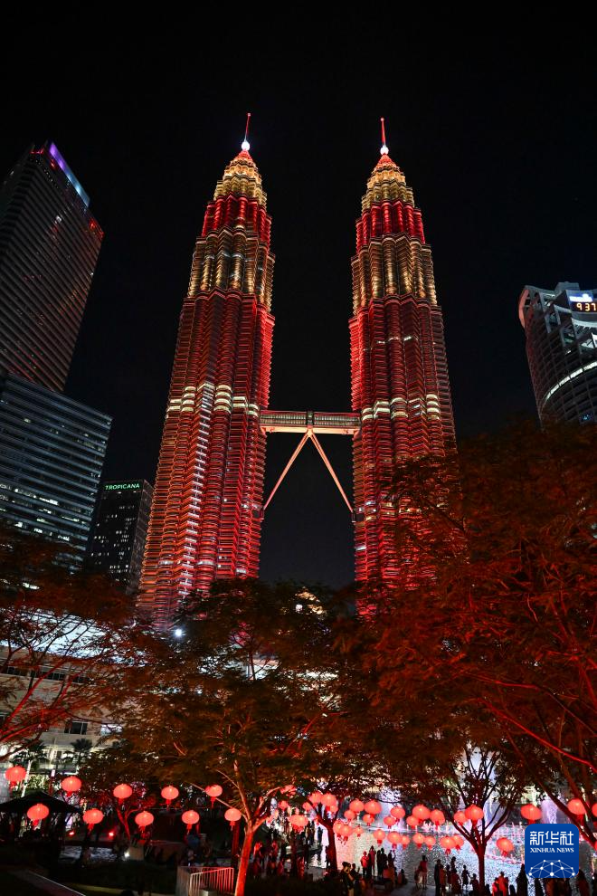 210λR¡µRʯ͹˾pc(din)tɫcףr(nng)vĵAӛ һ z