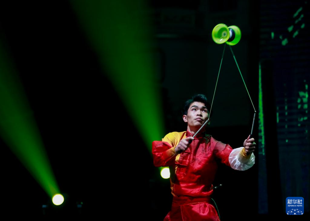 221գ݆TڰĴϤᡰĺͬLݻϱsʮAӛ Rƽ z