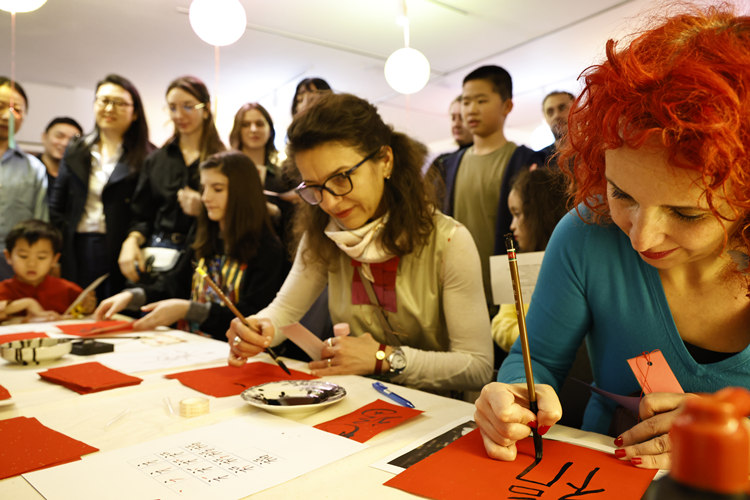 _R၆^WëP֡ЇĻĹD