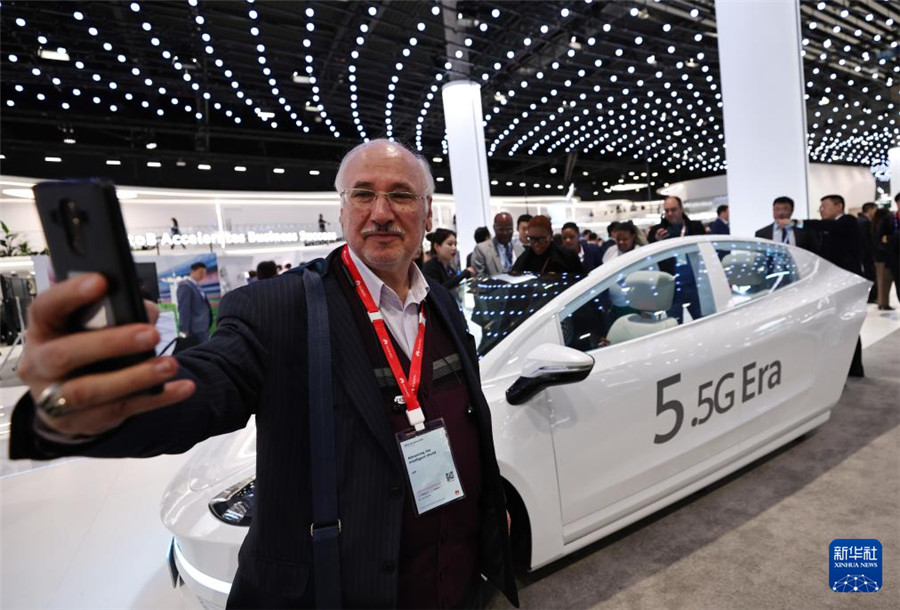 228_eе2024Ƅ(dng)ͨŴ(hu)һ^Aչ_(ti)һvo{܇ǰġAӛ o z