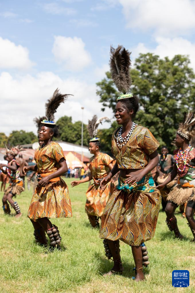 38ٝȁ׶R_?sh)ŮڋDŮ(ji)cϱ赸Aӛ ܊ z