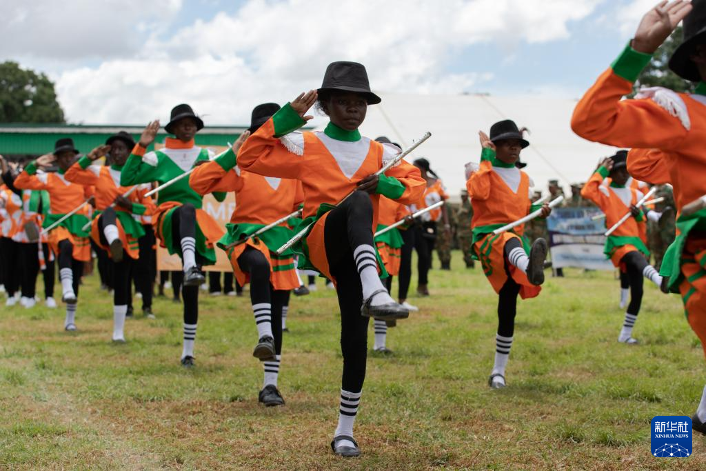 38գٝȁ׶R_(dng)?sh)؃ͯӋDŮ(ji)cףAӛ ܊ z