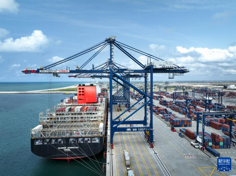 311һ؛݆˹Rˮbжb䣨o˙CƬAl(f)R۹˾D