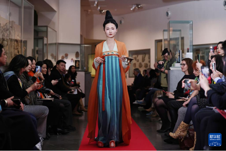 313λڷ(gu)ļ(gu)ˇg(sh)^ģչʾػ͏(f)ԭAӛ o z