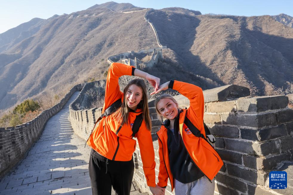 320(gu)AʢDЌW(xu)F(tun)ĳɆTڱĽL(zhng)ӰAӛ  z