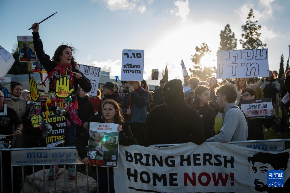 49գɫбѺˆTҌٺҮ·eм(hu)Ҫɫڼɳ؎(sh)F(xin)𲢱Mc˹̹˹mֿ\(yn)(dng)R˹_(d)Ʌf(xi)h׌Ѻɫ˱M@ጡAӛ ꐾ z