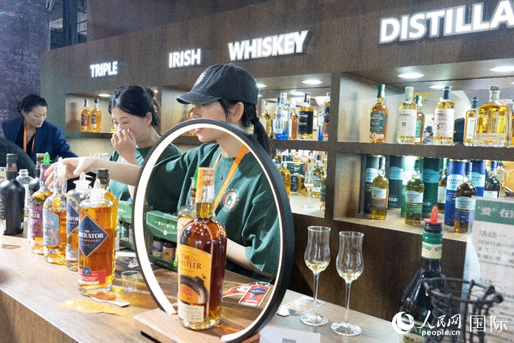 ČЇHMƷ[۠m^(ni)ąչW(wng) ɳz