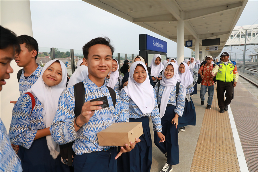 ICphoto(qun)ƷՈ(qng)D(zhun)d