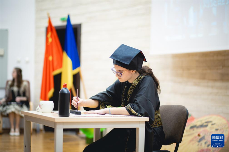 427_R၆aȞصȪ(jing)@ȣڵ17áhZ(y)ЌW(xu)ıِ_R၆ِ^(q)Qِչʾĕ(sh)Al(f)I_Ȕz