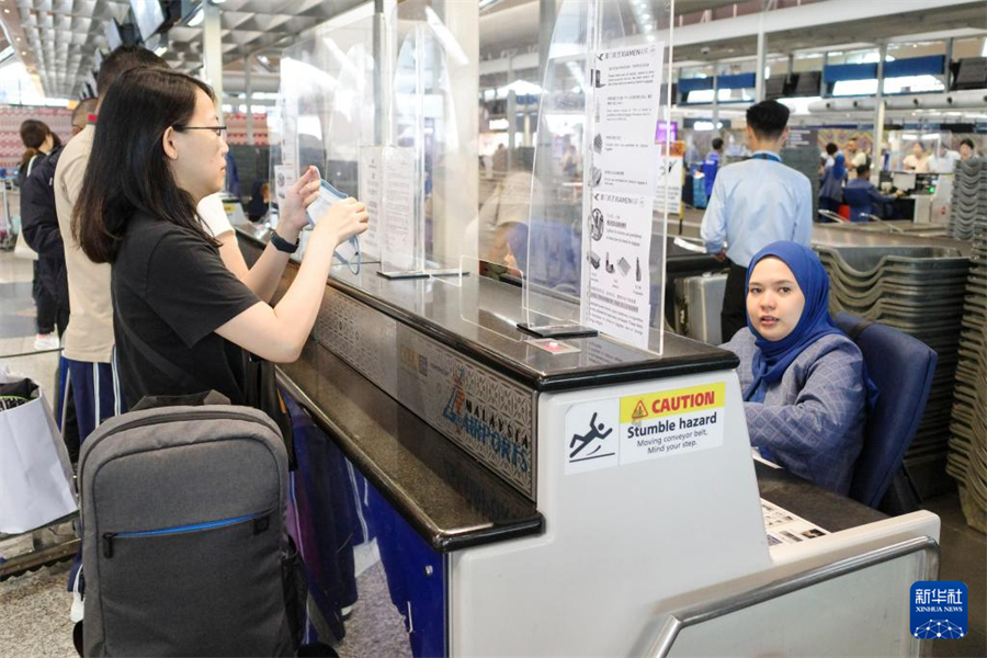 ÿR¡(gu)HC(j)(chng)ďBTչ_(ti)kǙC(j)m(x)430ՔzAӛ һ z