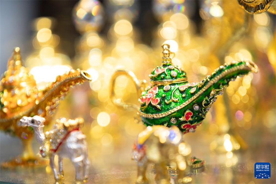 @519Ĕzĵڰˌж[(hu)Ӽ{չ^(q)չĹˇƷAӛ  z