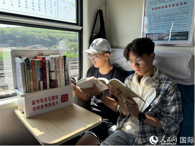 λ˿ڡ܇(ch)ĈD(sh)xW(wng) xz