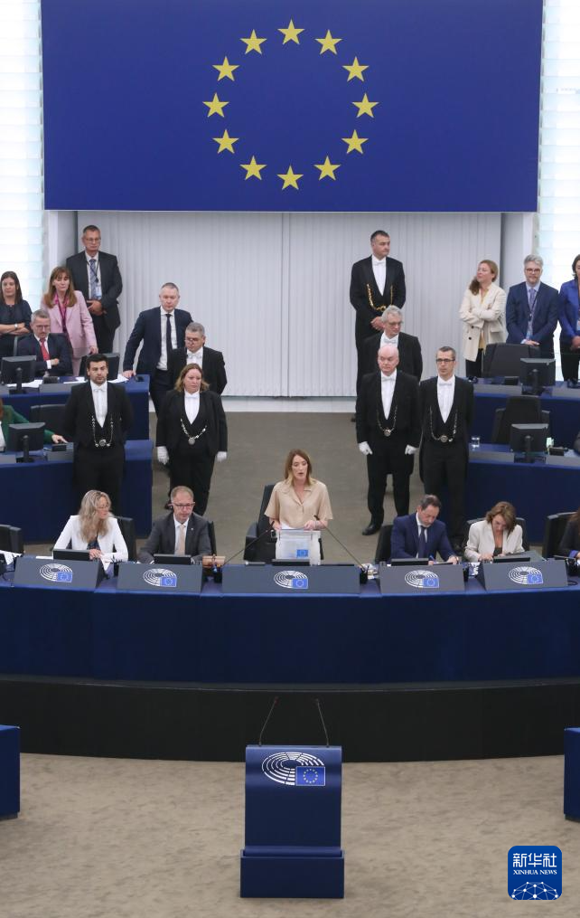 716ڷ˹˹÷BΚWhhLl(f)xvAӛ w z